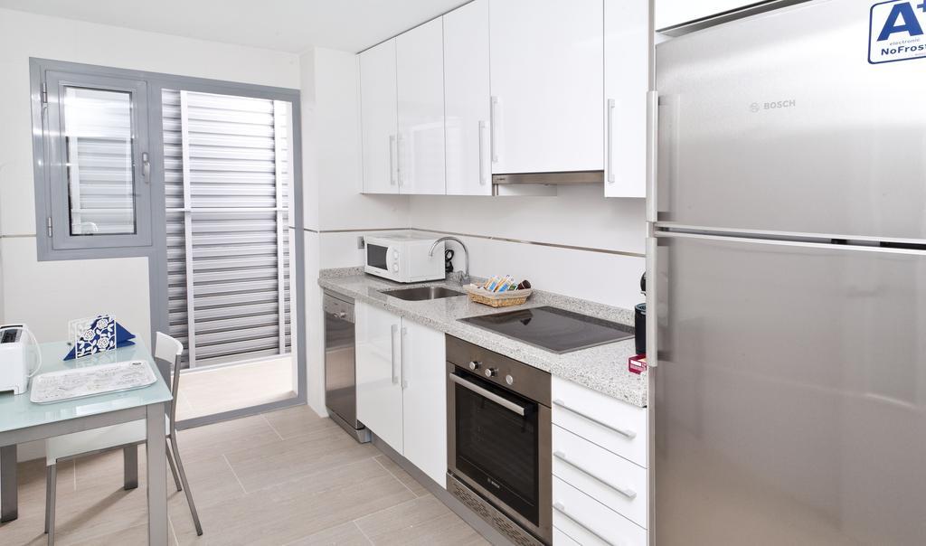Vistamar Luxury Apartments By Dlv Вилахойоса Стая снимка